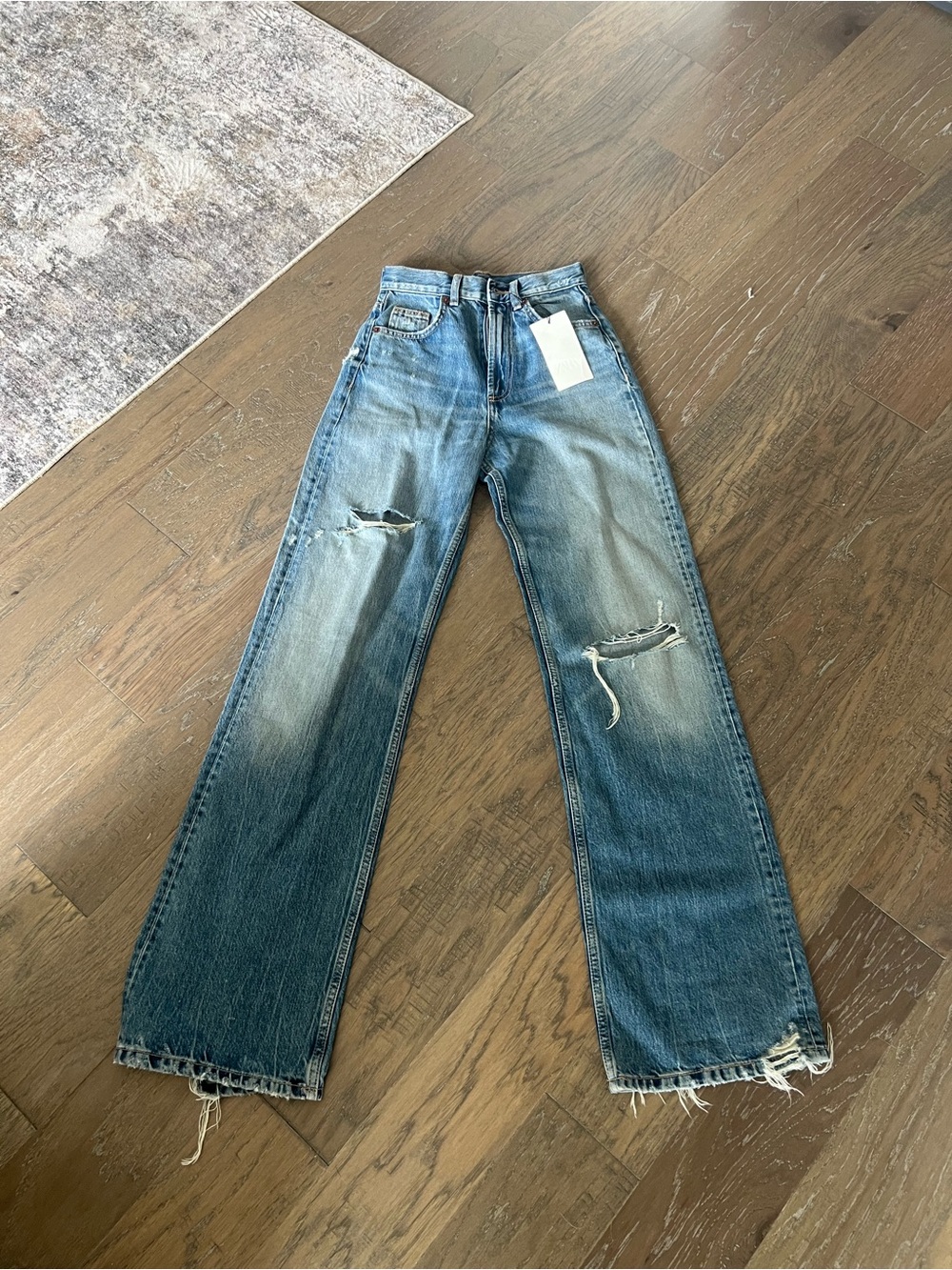 BNWT Zara Distressed Wide Leg Jeans in Blue Waist 0